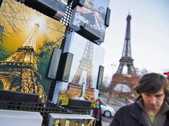 how to avoid common money disasters when you're traveling abroad