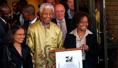 Nelson Mandela’s Daughters Fight For His Fortune And Artwork