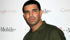 drake sports an afro while shooting ‘anchorman 2′ in new york [photos]