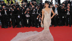 eva longoria, heidi klum commando cannes photos emerge on twitter
