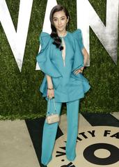 li bingbing is first chinese star cast for 'transformers 4'