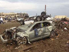 Oklahoma tornado: At least 37 killed as monster storm flattens schools, homes