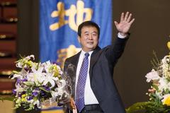 falun dafa founder speaks before 8,000 at new york conference